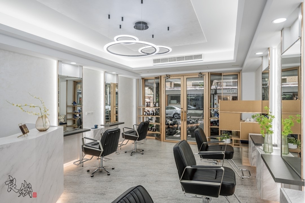 La mode Hair salon_200720_15